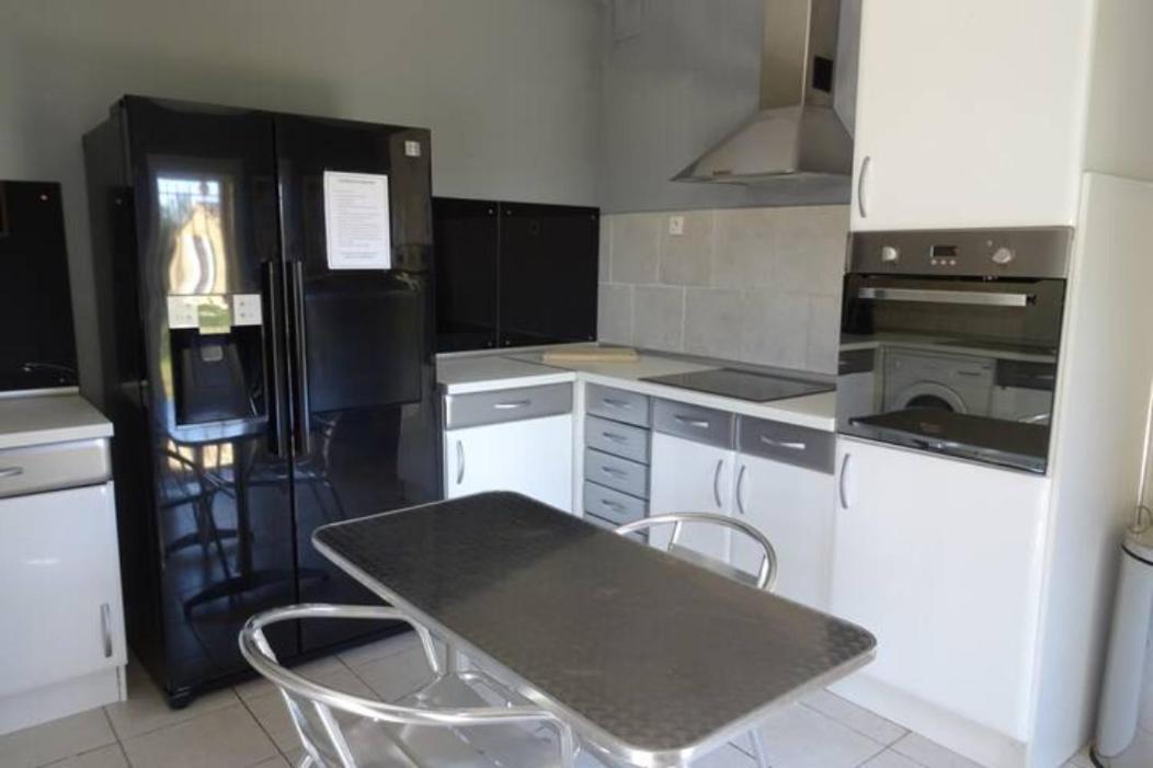 Villa Les Templiers - Petit BIZERTY 36 pers  Saint-Gilles  Esterno foto